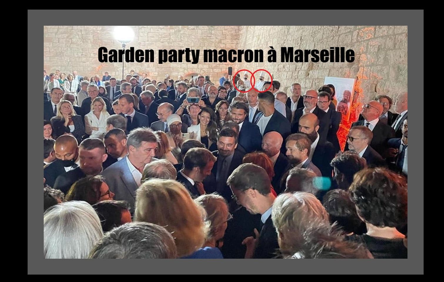 macron-port-du-masque-marseille